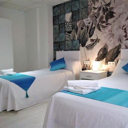 Ontinyent Rooms ภายนอก รูปภาพ