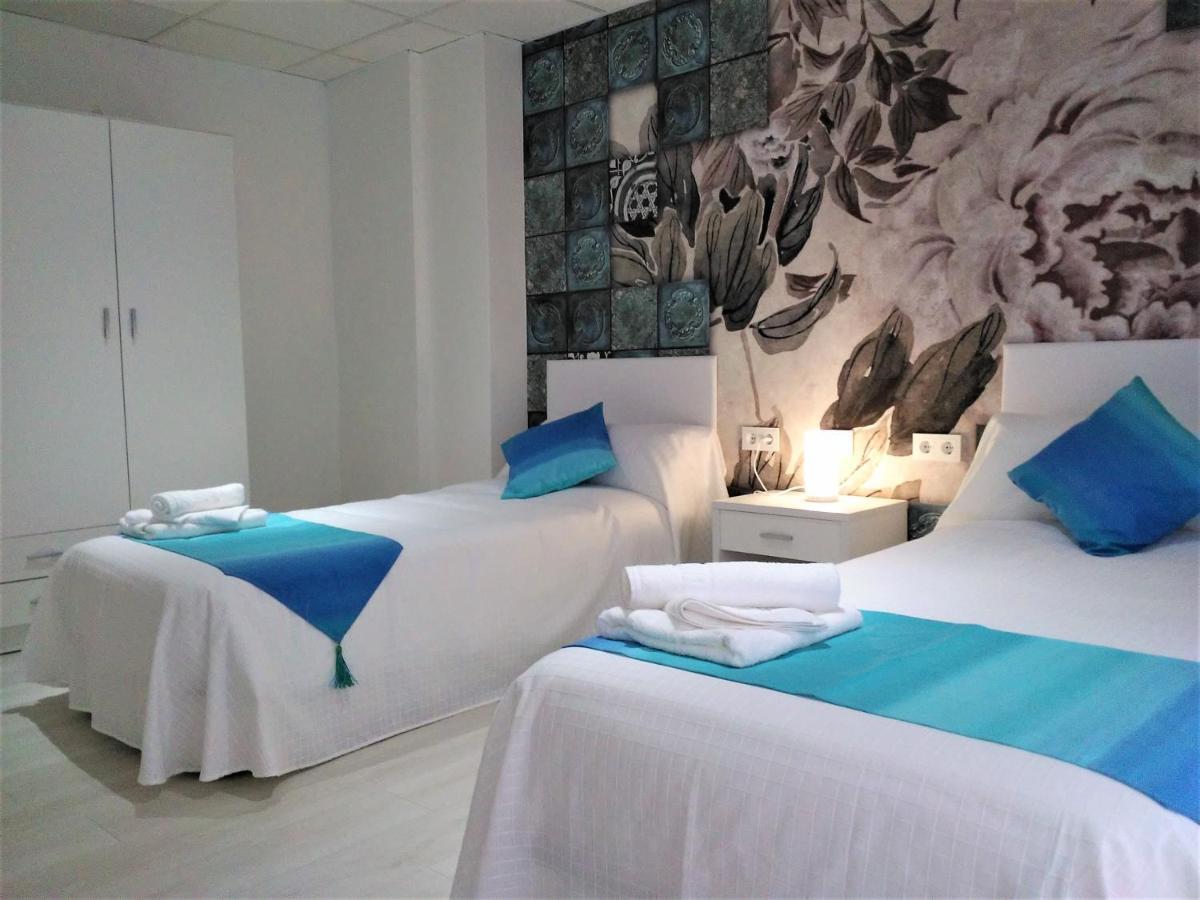 Ontinyent Rooms ภายนอก รูปภาพ